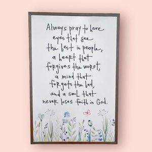 Urban Outfitters Pray Sign 🪧